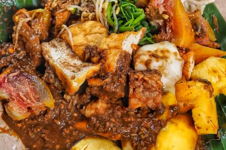 Makanan Khas Surabaya Yang Wajib Dicoba, Nikmatnya Kuliah Kota Pahlawan ...