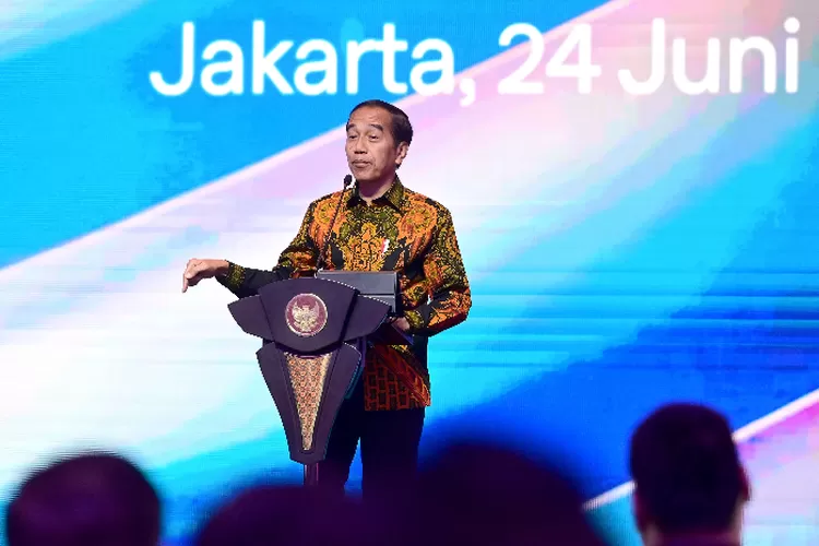 Jokowi Geram Perizinan Konser Di Indonesia Ruwet, Bikin Taylor Swift ...