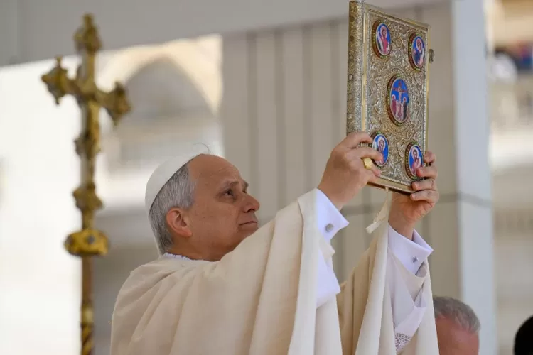 Paus Leo XIV telah resmi dilantik pada Minggu 18 Mei 2025.  (Foto: Vatican Media)