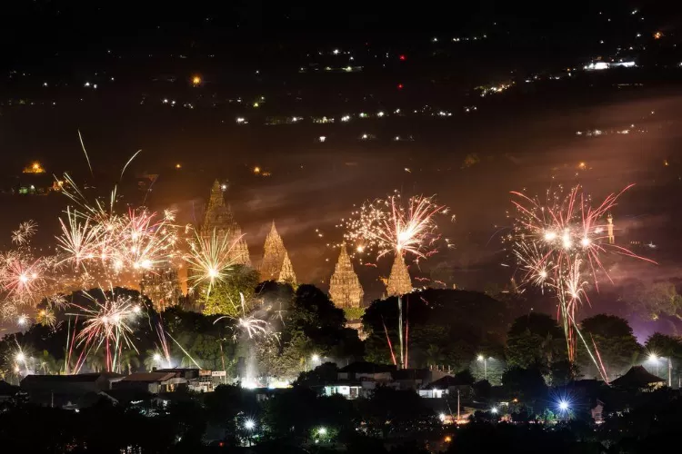 Ini 4 Tempat Merayakan Malam Tahun Baru Terbaik Di Jogja, Ada Pesta ...