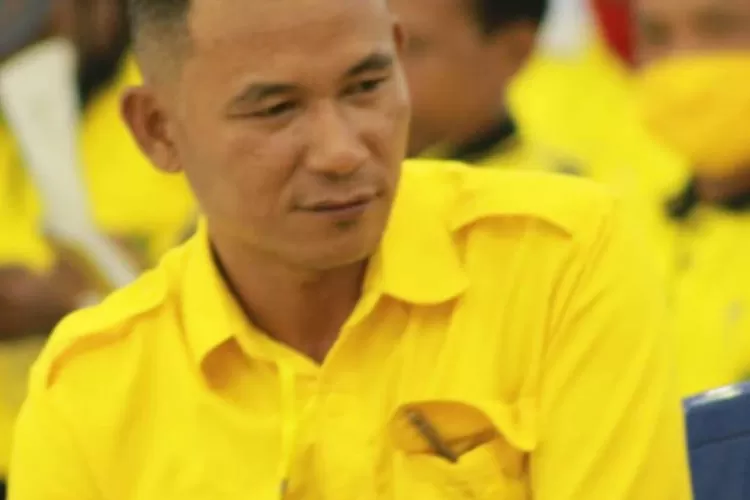 Ketua DPD II Partai Golkar Kabupaten Mabar Rofinus Rahmat. Potensi perolehan kursi Golkar di DPRD Mabar NTT, Berikut ini penjelasan Ketua DPD II.