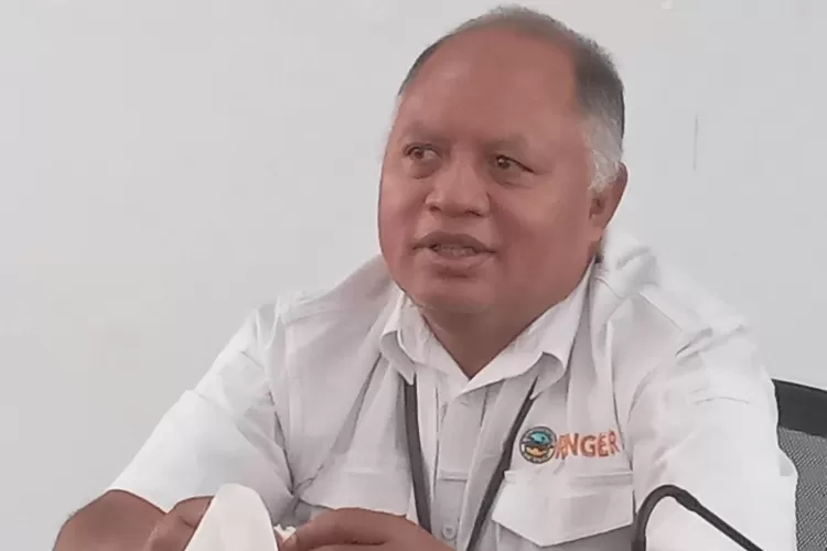 Kepala BTNK Hendrikus Rani Siga. Sudah 40 orang digigit oleh komodo, 5 orang meninggal dunia. (Foto: KLIKLABUANBAJO.ID)