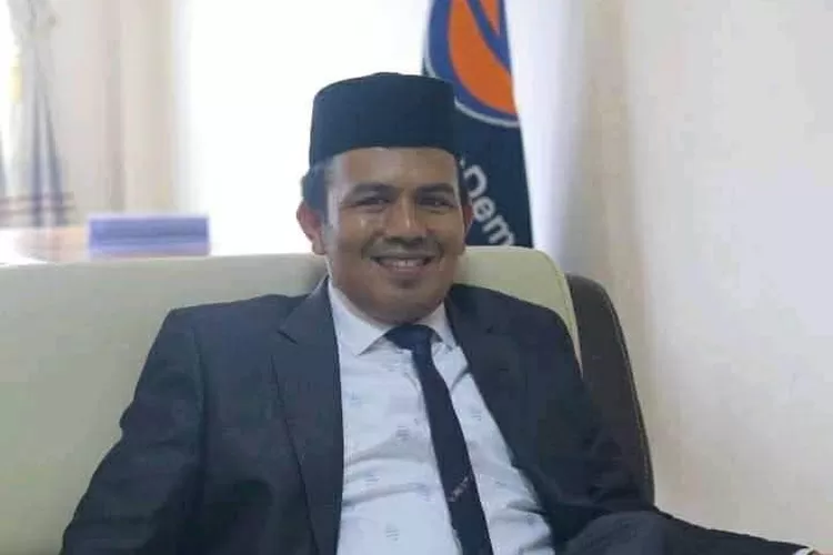 Ketua DPRD Mabar, Benediktus Nurdin.