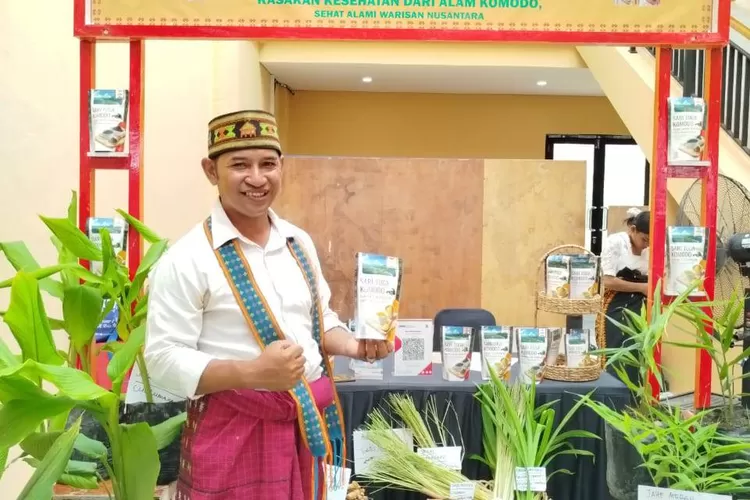 UMKM Sari Toga Komodo ikut dalam kegiatan Flores Lestari Market Day. 