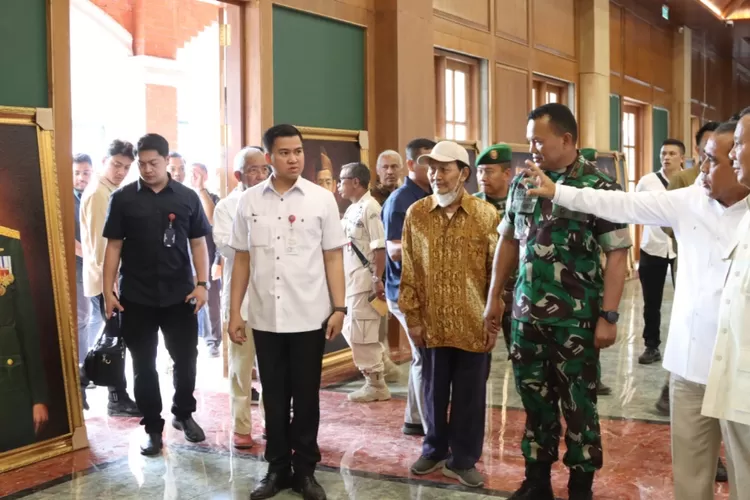 Minister of Defense Prabowo Inaugurates the Husein Akmil Magelang ...