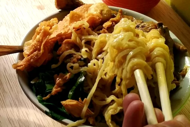 Mie Ayam Di Bogor Ini Hadirkan Porsi Kuli Yang Cocok Untuk Temani Makan