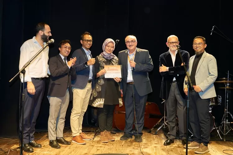 The Best Paper Research International Award Berhasil Disabet PT Hutama Karya