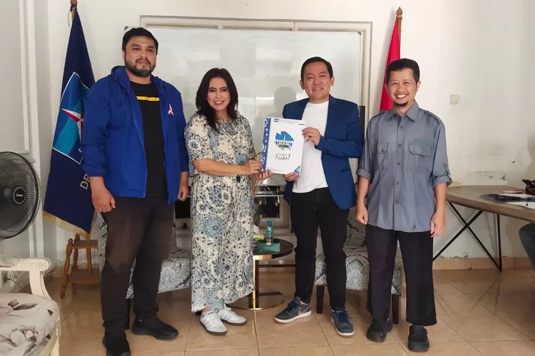 Dokter Rayendra bersama partai demokrat maju sebagai calon walikota Bogor