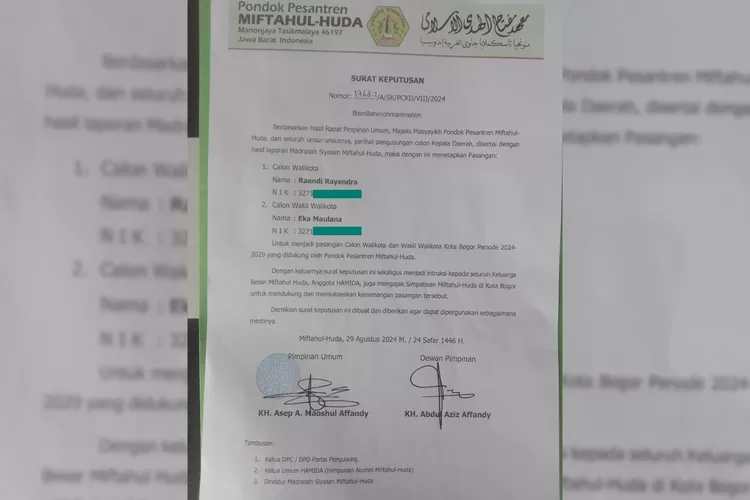 Pesantren Miftahul Huda Keluarkan SK Dukungan untuk Dokter Rayendra-Eka Maulana di Pilwalkot Bogor. (Foto/Tim Dokter Rayendra.)