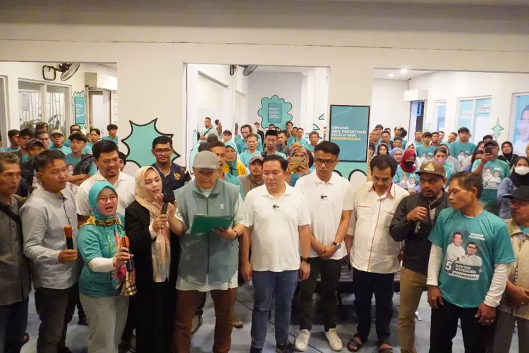 Relawan Garnies Bogor dukung Dokter Rayendra dan Eka Maulana. (Foto/Tim Publikasi.)