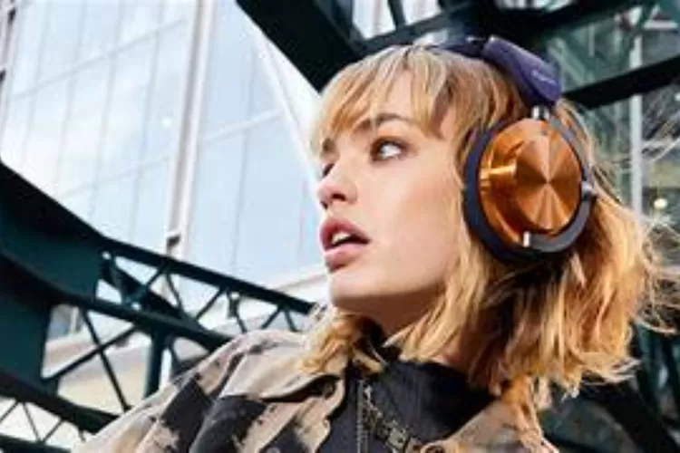 Dyson Luncurkan Headphone Premium OnTrac di Indonesia, Tawarkan Desain Modular dan Kualitas Audio Canggih (foto headphone/dyson.ie)
