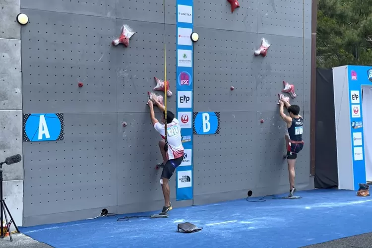 Persaingan ketat dimulai saat atlet panjat tebing berpacu menaklukkan lintasan speed climbing. (Foto/YouTube - @worldclimbing.)