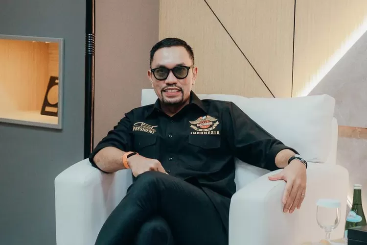 Kontroversi Ahmad Sahroni: Ucapan "Tolol" hingga Dinonaktifkan DPR (Foto/Instagram.)