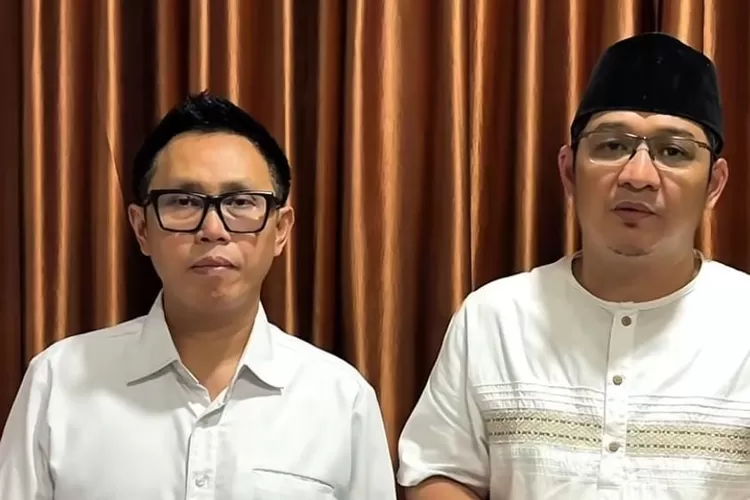 Eko Patrio bersama rekannya menyampaikan permintaan maaf kepada publik atas insiden yang terjadi. (Foto/Instagram.)