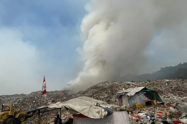 Kota Bandung Berpotensi Darurat Sampah Imbas Penutupan TPA Sarimukti ...