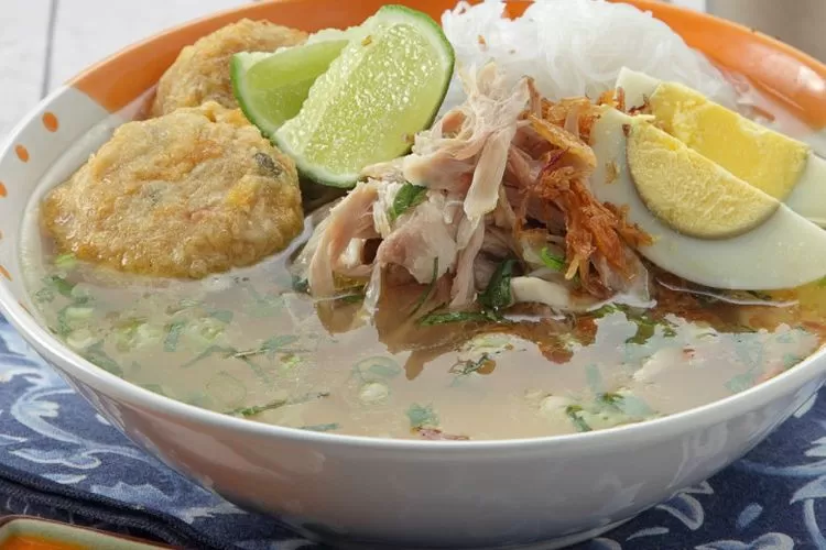 Resep Soto Ayam Bening Rumahan Gurih Segar Nampol, Bahan Sederhana ...