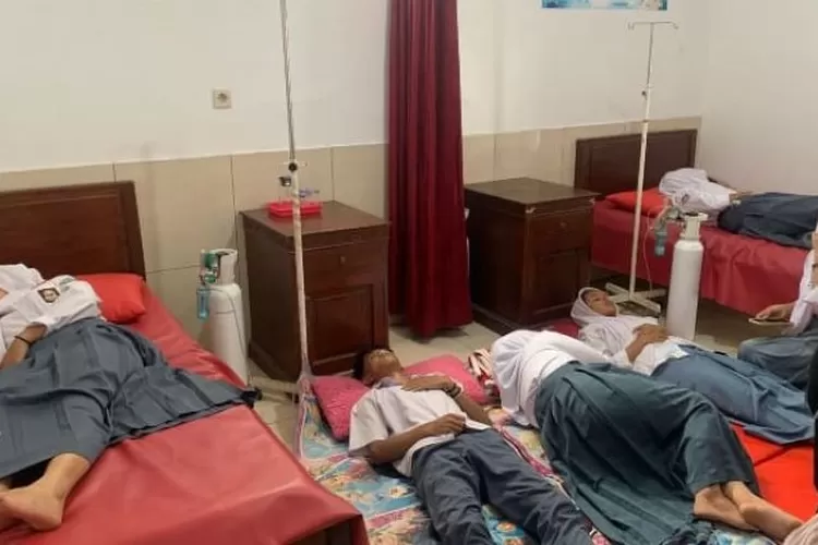 Korban Keracunan Makanan Bergizi Gratis di Bandung Barat Capai 364 Orang. (Foto/Ist.)