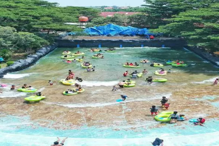 Mau Eksplorasi Wisata Petualangan Air Di Kota Tegal Bahari Waterpark