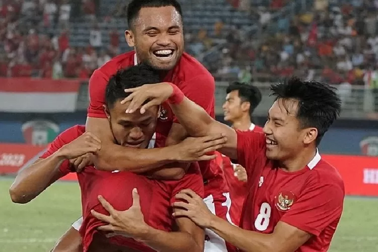 Saksikan duel seru Indonesia vs Uzbekistan di semifinal Piala Asia U-23 2024 via link live streaming.