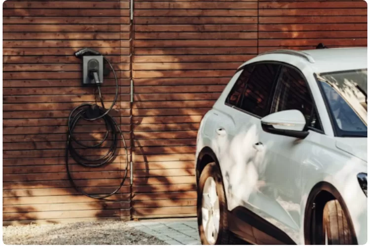 Ada beberapa pilihan mobil listrik yang dijual dengan harga paling terjangkau di tahun 2025. (ist)