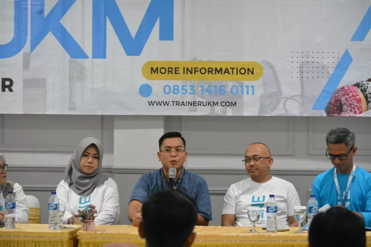 Trainer UKM Indonesia Berikan Sosialisasi Dan Edukasi Legalitas NIB Dan ...