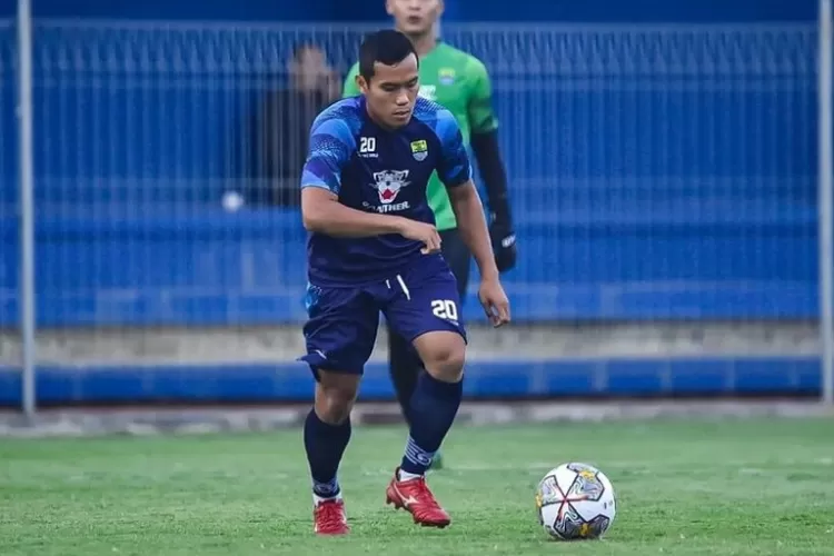 Gambar Eriyanto ketika menjalani latihan bersama Persib Bandung (Instagram.com@eriyantou)