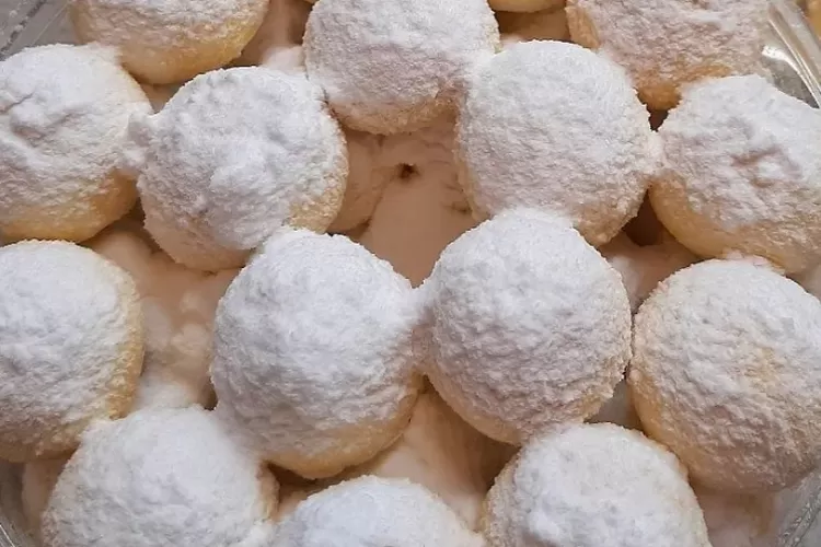 Resep putri salju yang pakai 3 kuning telur (Instagram@meryandriani89.)