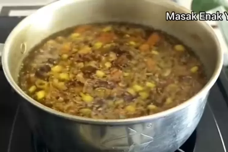 Racikan bahan-bahan alami untuk obat tenggorokan gatal, batuk dan flu (YouTube@MasakEnakYuk)