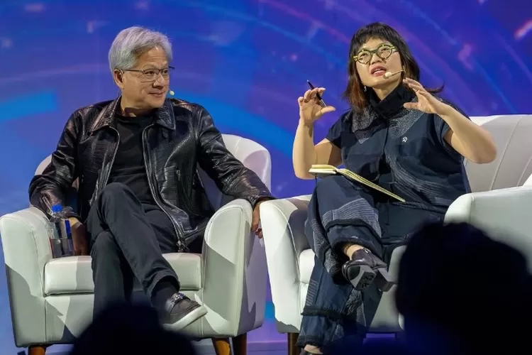 Wamen Dikti Stella Christie (kanan) saat bersama CEO NVIDIA, Jensen Huang. (Instagram.com/@prof.stellachristie)