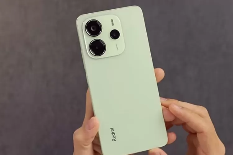 HP akhir tahun januari dari Xiaomi Redmi Note 14 4G (YouTube.com@GadgetIn)