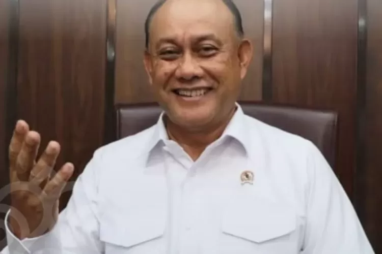 Potret Kepala BGN Dadan Hindayana yang mengklaim 60 persen anak Indonesia tak mampu beli susu. (Instagram/badangizinasional.ri)