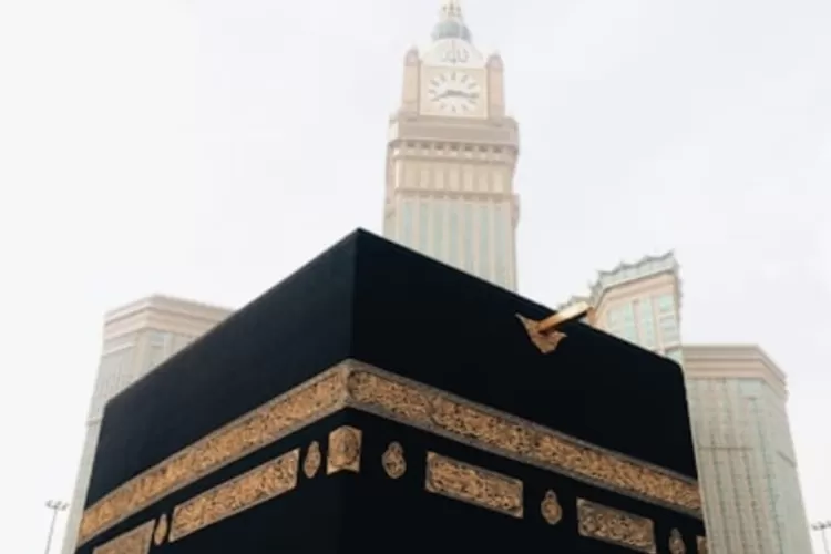 Foto Ka&rsquo;bah di Masjidil Haram - 3 WNI ditangkap, diduga mencoba lakukan haji ilegal. (Unsplash/Untung Bekti Nugroho)