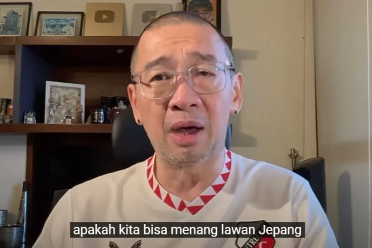 Pengamat sepak bola, Justinus Lhaksana alias Coach Justin. (YouTube.com/JustinusLhaksana)