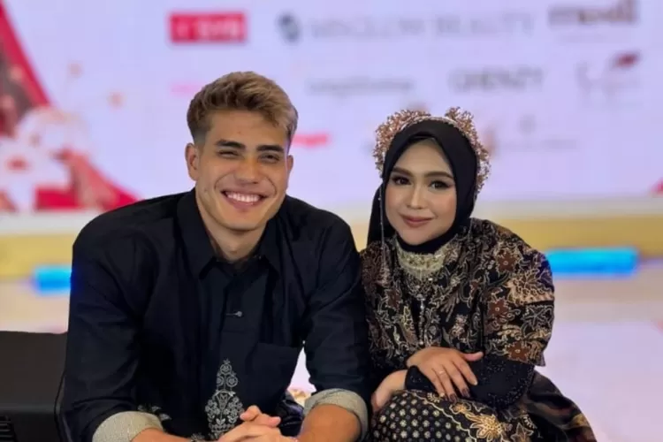 Influencer asal Malaysia, Aisar Khaled hadir di acara ulang tahun Moana dan Ria Ricis.  ((Instagram/aisar_khaledd))