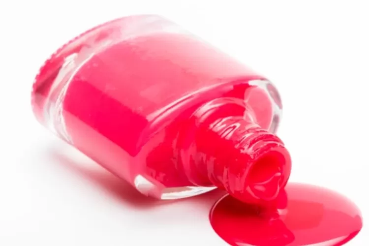 Foto ilustrasi kuteks glossy untuk mempercantik penampilan.  ((Freepik/freepik))