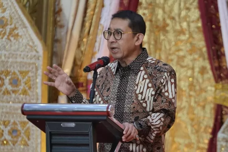 Menteri Kebudayaan RI, Fadli Zon menyebut bahwa peluncuran hasil penulisan sejarah Indonesia ditargetkan pada Oktober atau November 2025.  ((Instagram/fadlizon))
