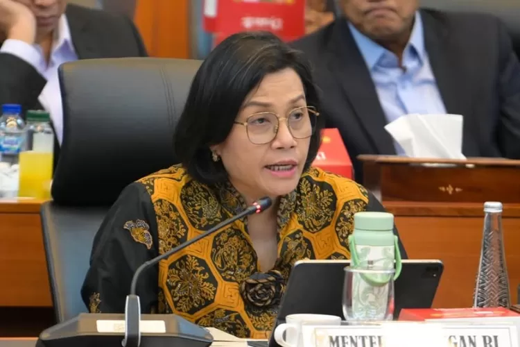 Menteri Keuangan Indonesia, Sri Mulyani akan memanfaatkan Saldo Anggaran Lebih (SAL) dari APBN 2025 untuk mengurangi utang.  ((Instagram/smindrawati))