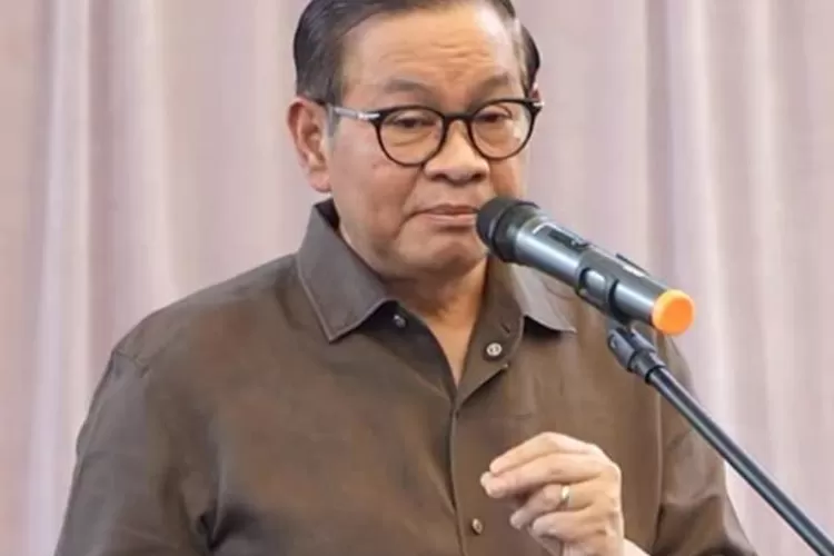 Gubernur Jakarta, Pramono Anung, menegaskan perusahaan yang mengelola proyek pagar beton di laut Cilincing wajib memberikan dana CSR kepada nelayan terdampak.  ((Instagram/pramonoanungw))