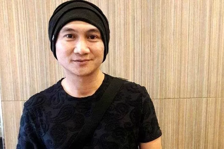 Anji Manji Digugat Cerai (Fernando)