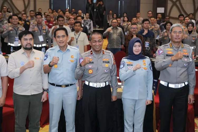 Jasa Raharja Dukung Korlantas Polri Gelar Sosialisasi Aplikasi SIGNAL Tingkatkan Kecepatan Layanan dan Kepatuhan Pembayaran Pajak Kendaraan