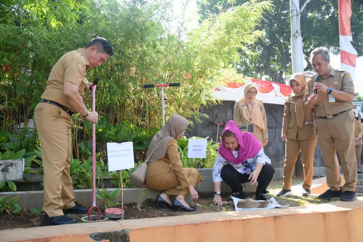 Cegah Banjir dan Olah Sampah Organik, Wali kota Semarang Perbanyak Biopori