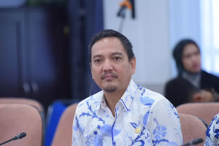 AS Sukawijaya atau Yoyok Sukawi