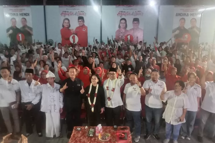 Rumah Kebangsaan Hadirkan Lebih Dari 1000 Perwakilan dari 16 Kecamatan untuk Dukung Agustin - Iswar. /