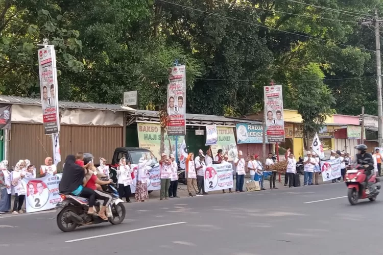 Kampanye Kreatif PKS dengan Flashmob untuk Dukung Yoyok-Joss di Pilwakot Semarang 2024