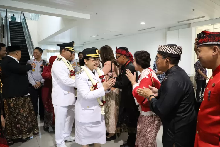 Resmi Dilantik, Wali Kota Semarang Agustina Wilujeng Siap Layani Rakyat