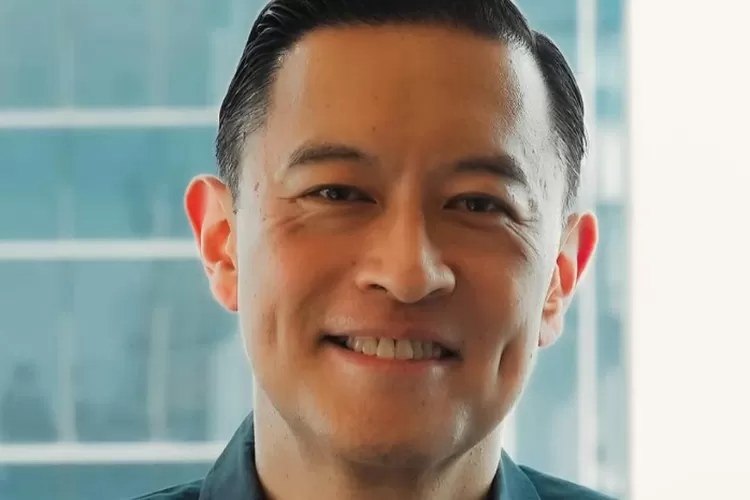 Potret mantan Mendag RI sekaligus tersangka kasus importasi gula Kemendag periode 2015-2016, Tom Lembong. (Instagram.com/@tomlembong)