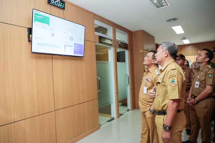 Gubernur Ahmad Luthfi Dorong Peningkatan Layanan di RSUD Moewardi