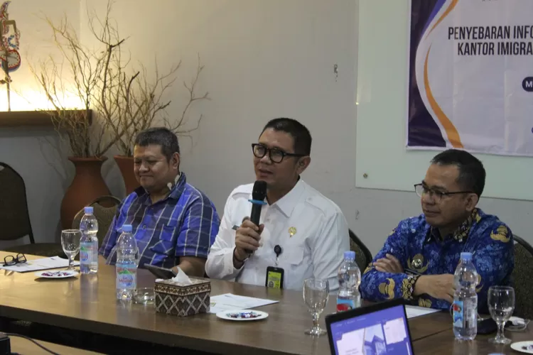 Transparan dan Profesional: Sosialisasi Kinerja Imigrasi Semarang Bersama Media