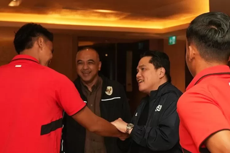 PERMINTAAN : Ketua Umum PSSI Erick Thohir meminta Timnas U-23 Indonesia tempil berani saat hadapi Vietnam di final Piala ASEAN CUP U-23 2025. (Instagram/erickthohir)