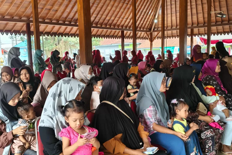 Bersama Lawan Stunting, Sehatkan Generasi Bangsa: Puncak Hari Anak Nasional 2025 di Banyumas